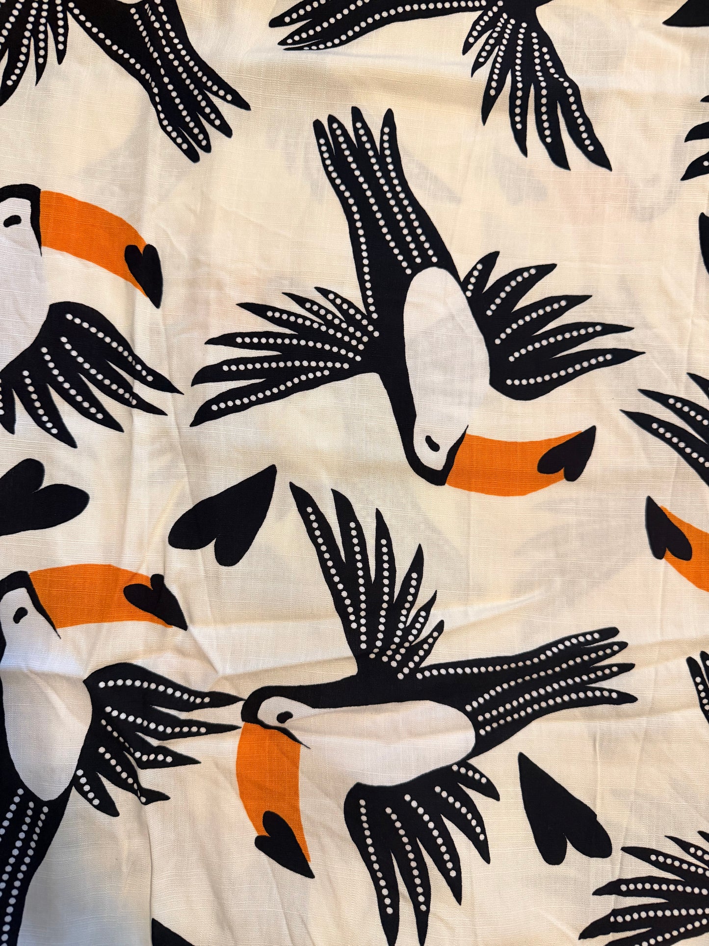 CA2 - Tropical Toucan Beach Sarong